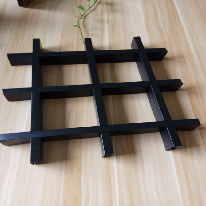 20x40的铝合金格栅吊顶厂家 